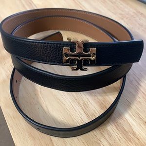 Tory Burch Black Reversible 1 1/2” Belt Size XL